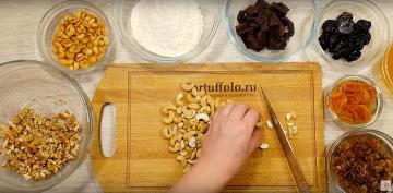 Italiensk Panforte julekake i 10 minutter (steketiden +)