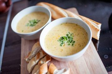 Suppe av bearbeidet ost: Topp 3 oppskrifter
