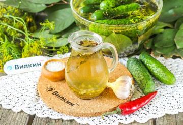 Pickle for lettsaltede agurker