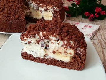 Cake "Mink mole". Sjokoladekake, deilig, søt ostemasse krem ​​og bananer