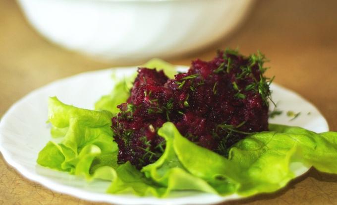 Rødbeter salat med aubergine